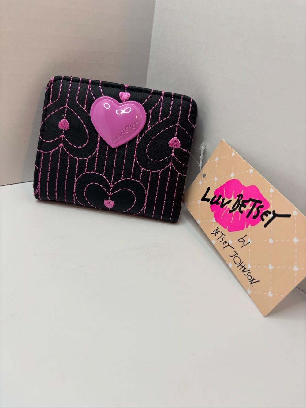 Betsey Johnson Black Pink Hearts Wallet NWT